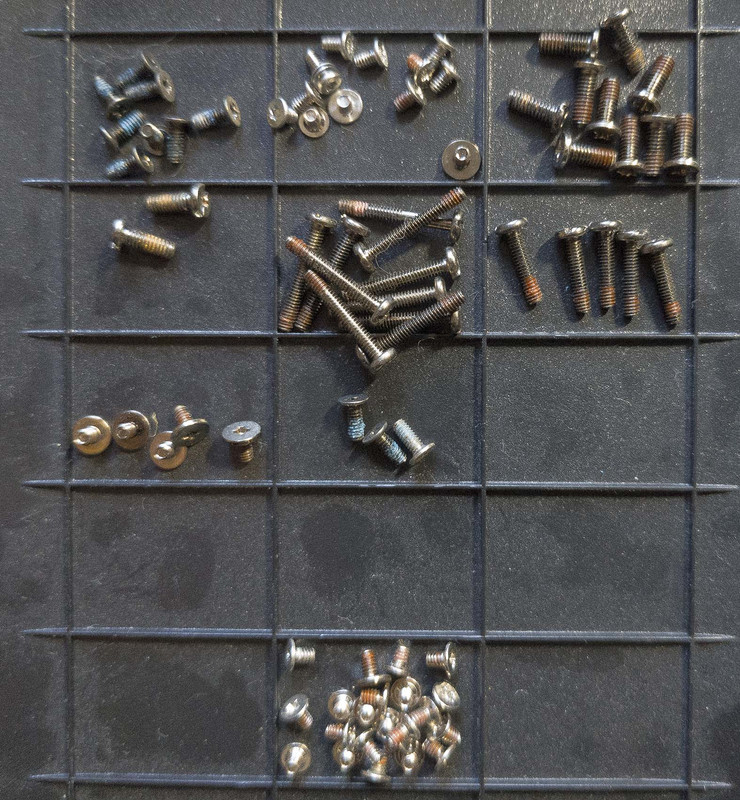 Screws2