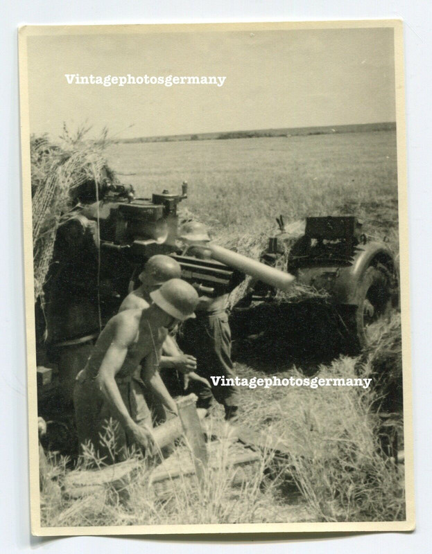 Foto Russland deutsches 8,8cm Geschütz Erdkampf Panzerbekämpfung Einsatz1