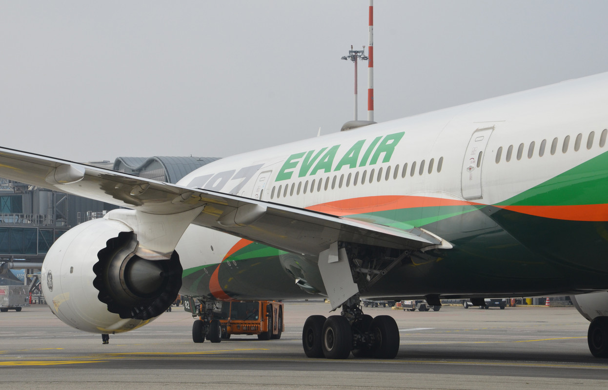 EVA AIR MXP (6)