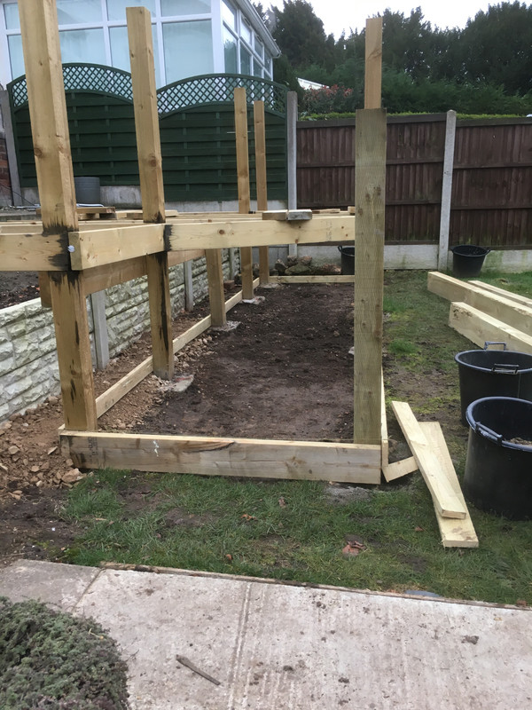 56C0EEAC-C2DE-4661-8203-4E01965B91F5