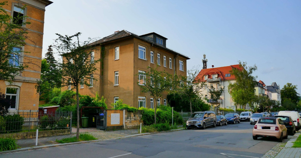 Bild: https://i.postimg.cc/gkt75DMp/P1280386.jpg