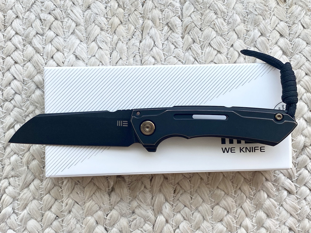 AC427D07-FF11-4ECD-9850-17F0ECE0A5C0