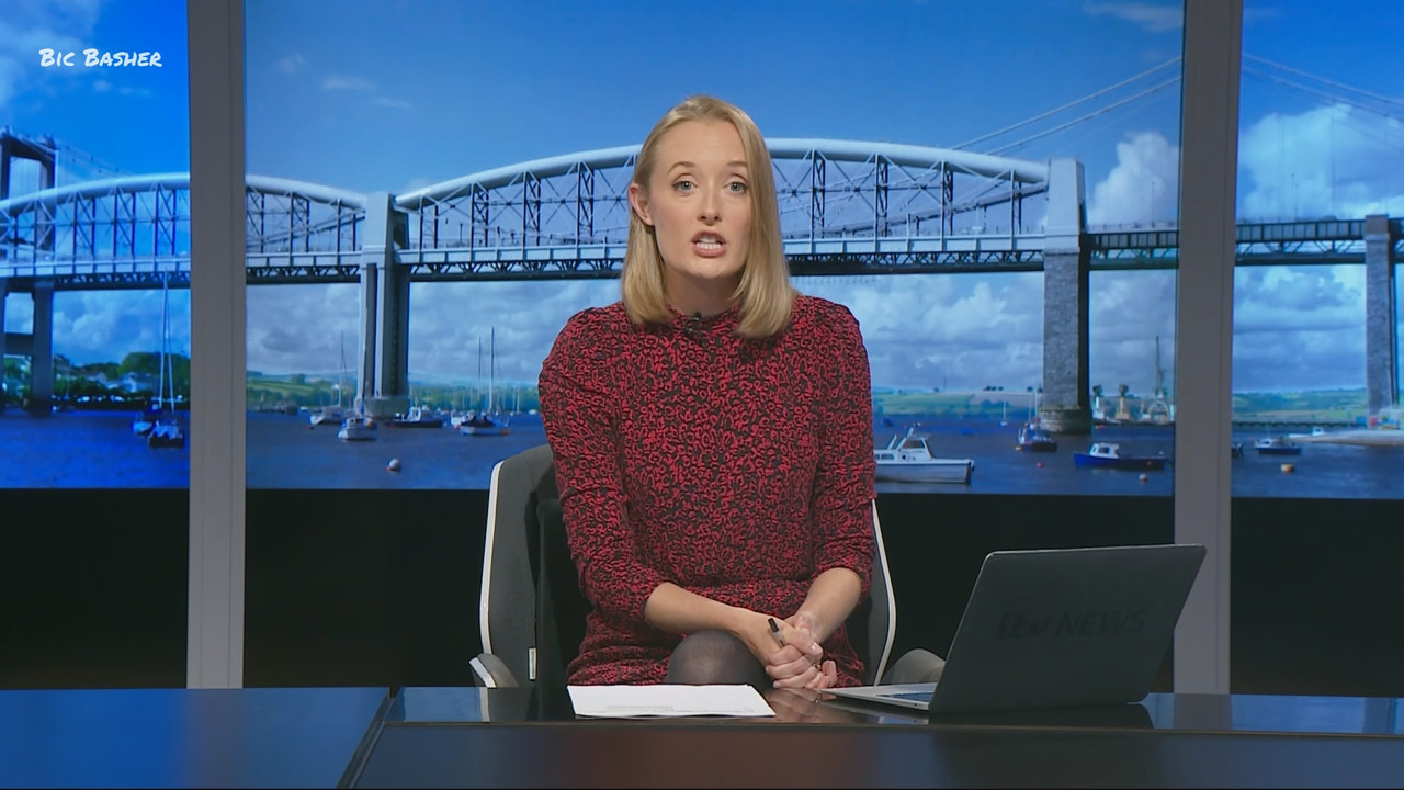 09.27 - 16.45.00 - ITV News West Country. Breaking news and current s....ts_snapshot_09.13.968