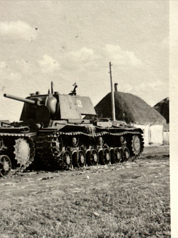 Foto Wk2 Panzer T34 Front Wehrmacht Soldaten Kampf (4)
