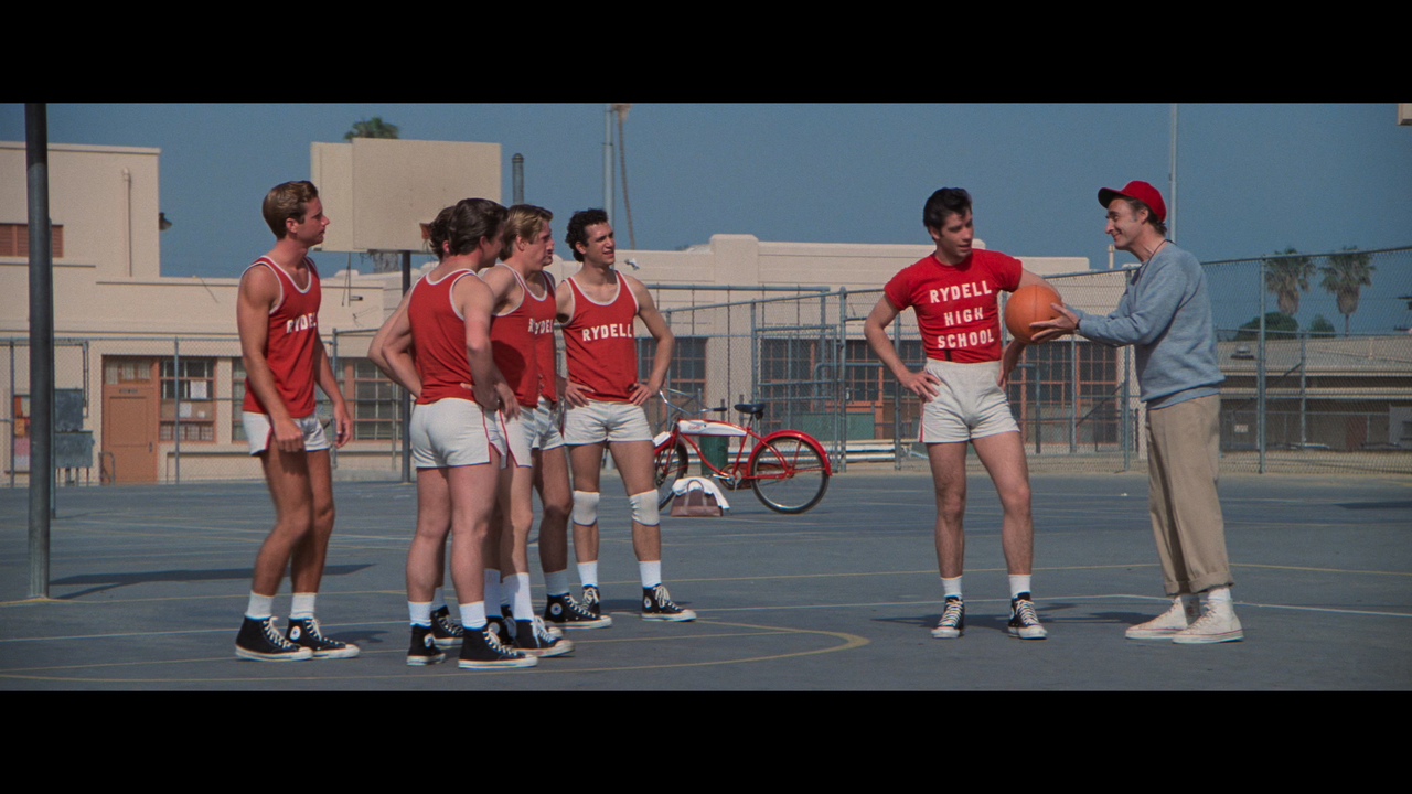 Grease.mkv_snapshot_00.46.39_[2020.07.07_23.02.21]