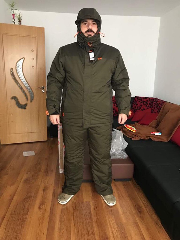 042F85BC-6AEE-494A-986D-F10BA7E961F2