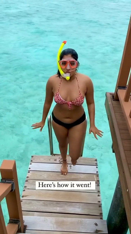 Nikita sexy in bikini.mp4_snapshot_00.02.322