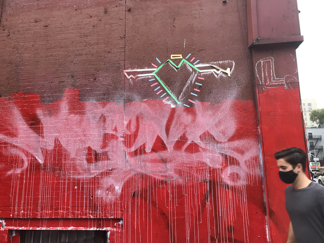 64339898-7292-4852-BE2B-BFDAE2E7D43A