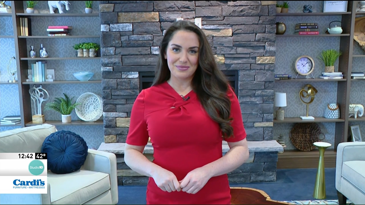 12.10 - 17.30.00 - Studio 10. A look at the latest in entertainment, ....ts_snapshot_15.06.637