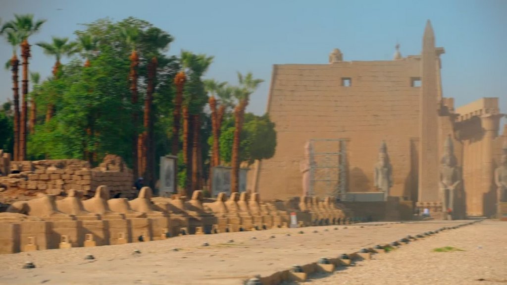 [Image: 4xbcrx422cse.jpg]