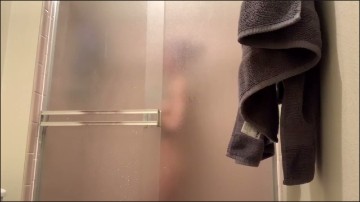 [Image: Voyeur18925121020.jpg]