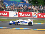 24 HEURES DU MANS YEAR BY YEAR PART SIX 2010 - 2019 - Page 11 12lm08-Toyota-TS30-Hybrid-A-Davidson-S-Buemi-S-Darrazin-13