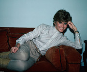 Olivia-Newton-Johnon-mc81