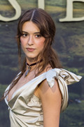 Daisy-Edgar-Jones-Sense-And-Sensibility17