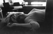 Britt-Ekland-mc98