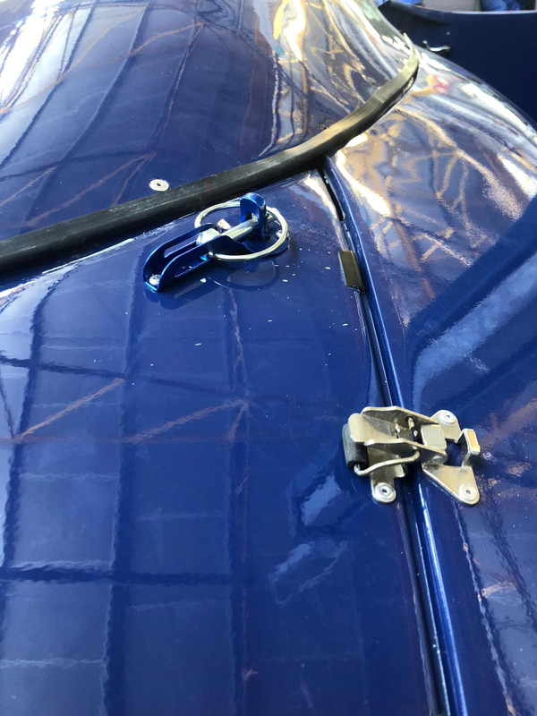 98F6BE23-2ABE-46C2-8FDE-C79EFE4BDE6A