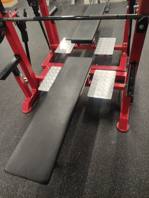 1708562633340136838653804272998