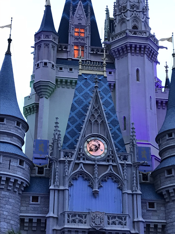 48B93FA1-0AC4-4D5B-AE6C-6D5683BAC102