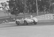  1957 International Championship for Makes - Page 3 57ven52-M200-S-Sergio-Gonzalez-Alberto-Gutierrez-2