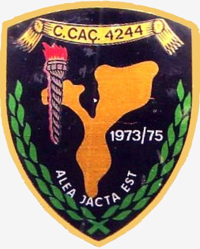 Cracha-4244-cz