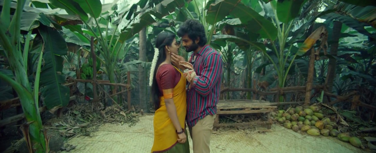 Kayal Anandhi-  Hot  Intimate Scene - Sridevi Soda Center  (7)
