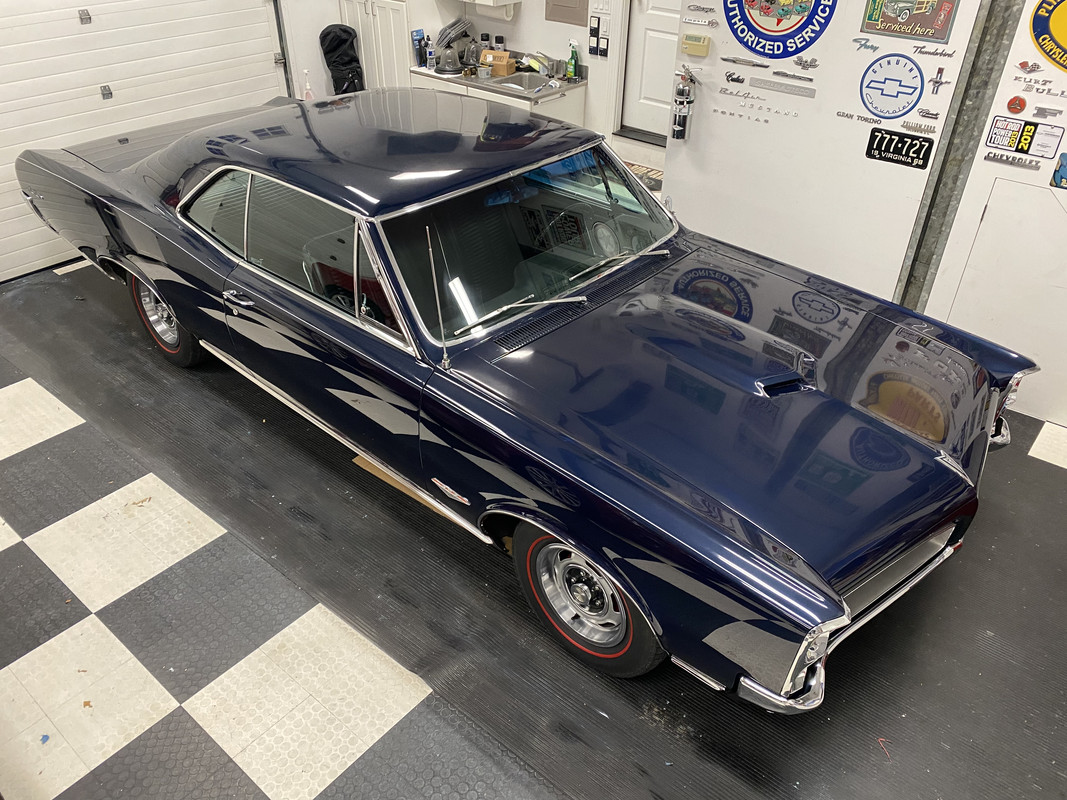 6AE65D71-A93B-460A-BE43-A3A10D25D87E