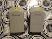 Lot console Dreamcast (Euro et Jap) et accessoires VGA-Box, VMU, etc... DSC05339