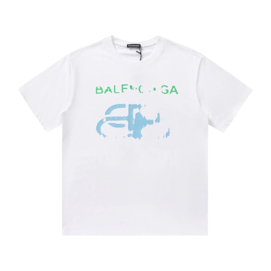 Balenciaga Balenciaga Tee — T-shirt and Shorts find on BoonBuy Finds
