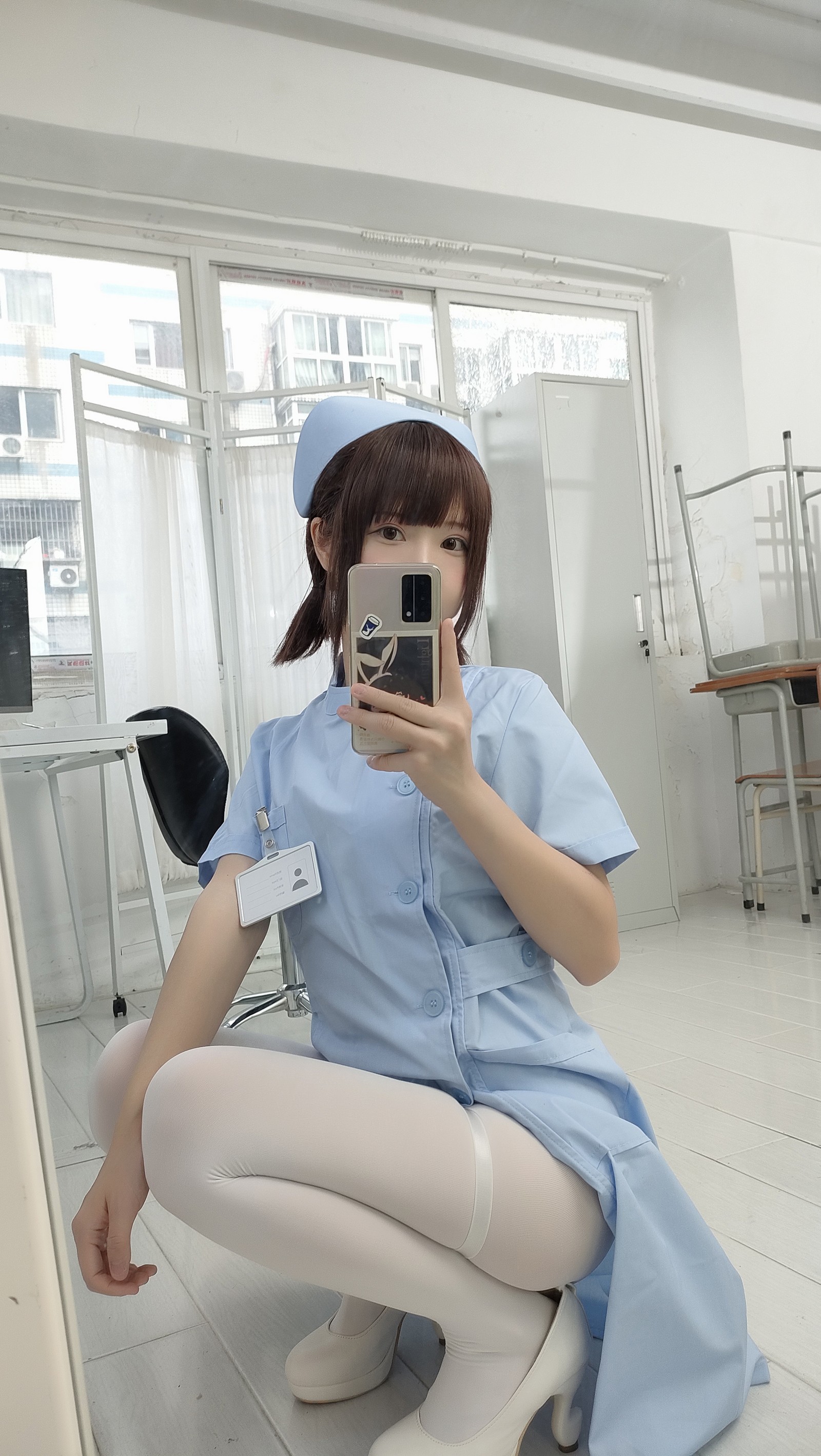 十万珍吱伏特（香川澪）实习生主题摄影作品集｜155P+1V｜1.38GB插图3