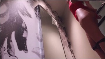 [Image: Voyeur49555111046.jpg]