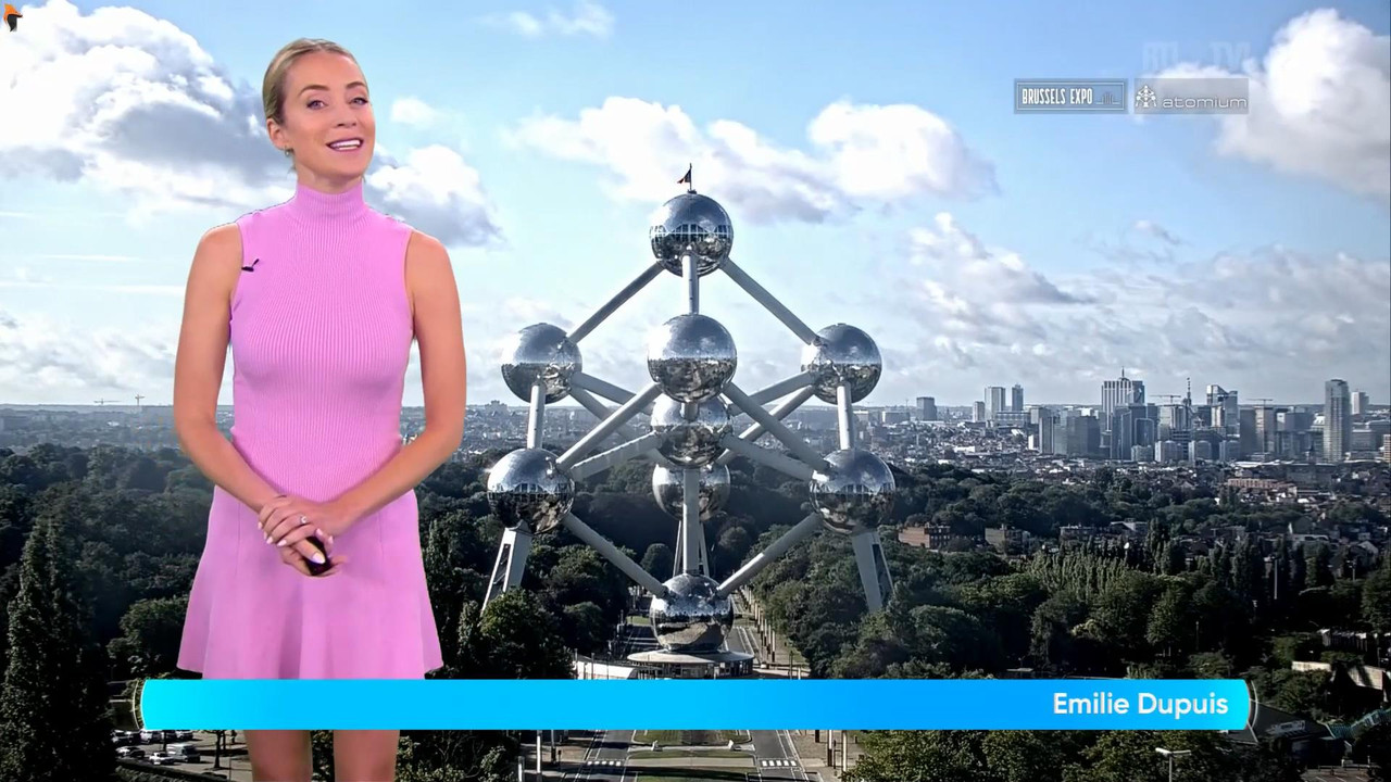 Emilie Dupuis 2022_07_03.mp4_snapshot_00.02_[2022.07.03_17.24.15]