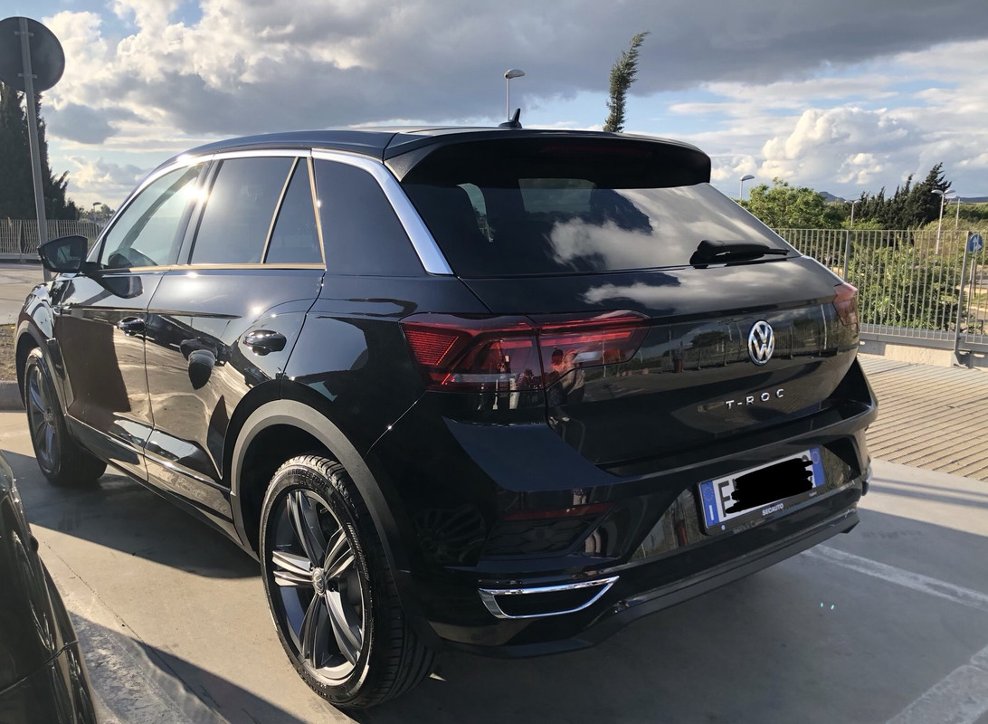 49536968-86C1-4DF7-ABA9-461F17001326