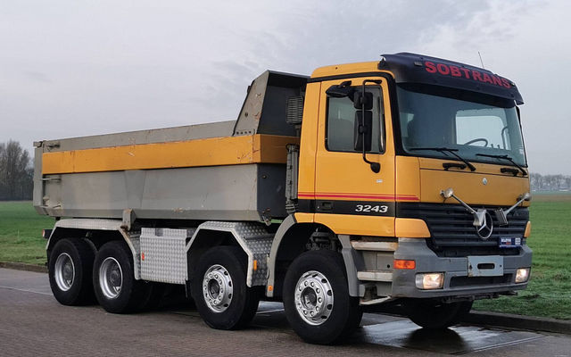 3243-original.jpg