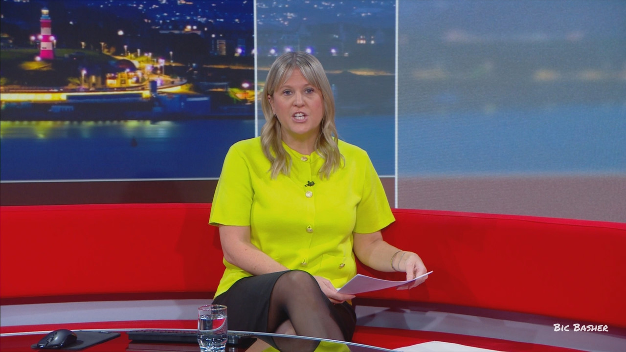 10 22 22 30 00 Spotlight Weather E56 The latest news sport we ts snapshot 09 43 784