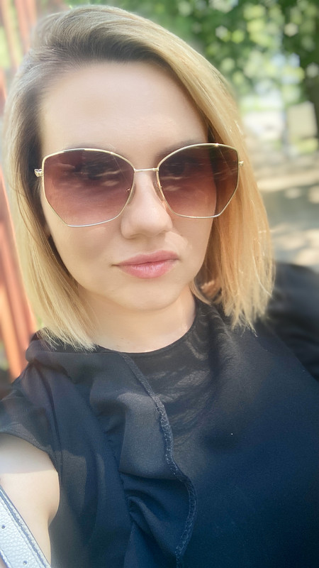 F0E79598-44F1-4C5D-AC9E-7C9D9AE27D7E