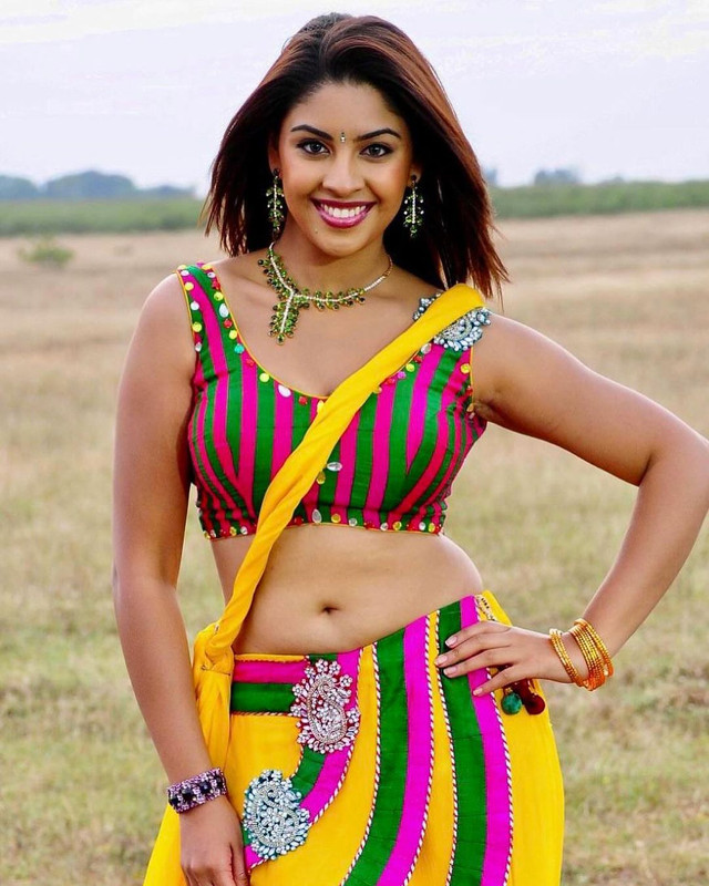 richa-gangopadhyay05