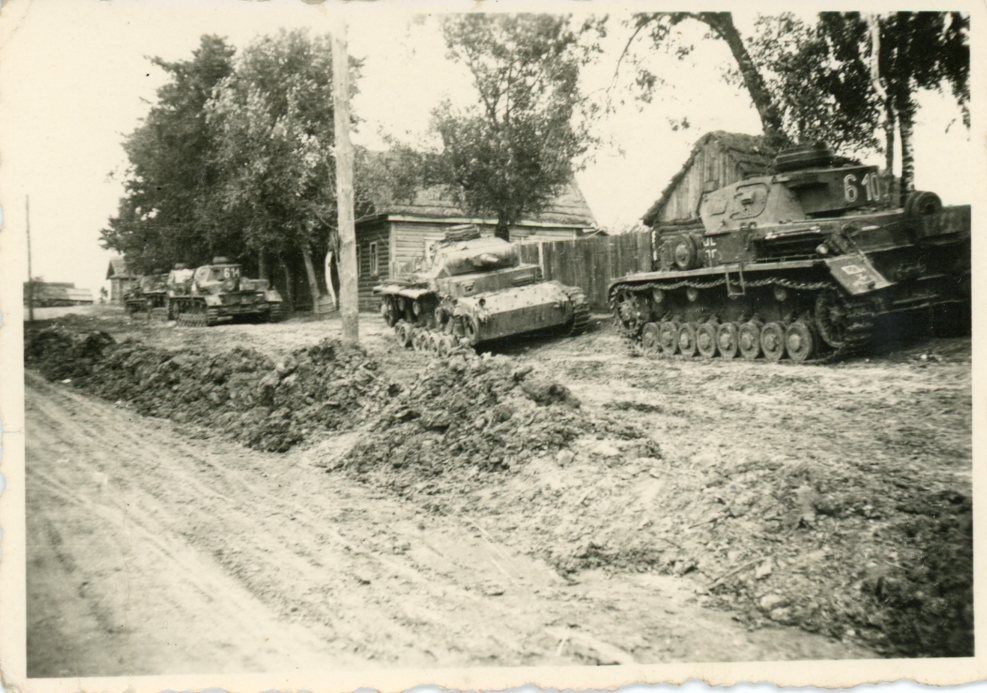 Panzer IV Tank Russland Vormarsch Kämpfe abgesch
