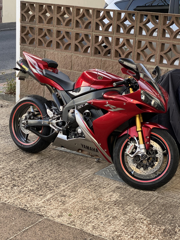 1D4C7055-9E7B-4ADC-8E93-C0C533B19CDA