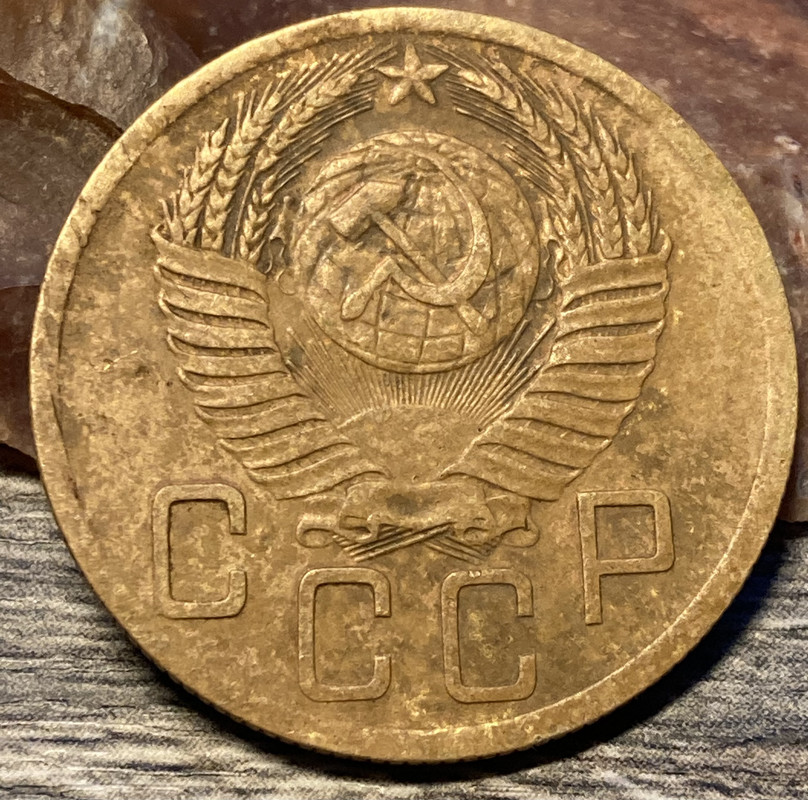 D7A90685-46A5-4E94-8F96-62FEA3C3D963