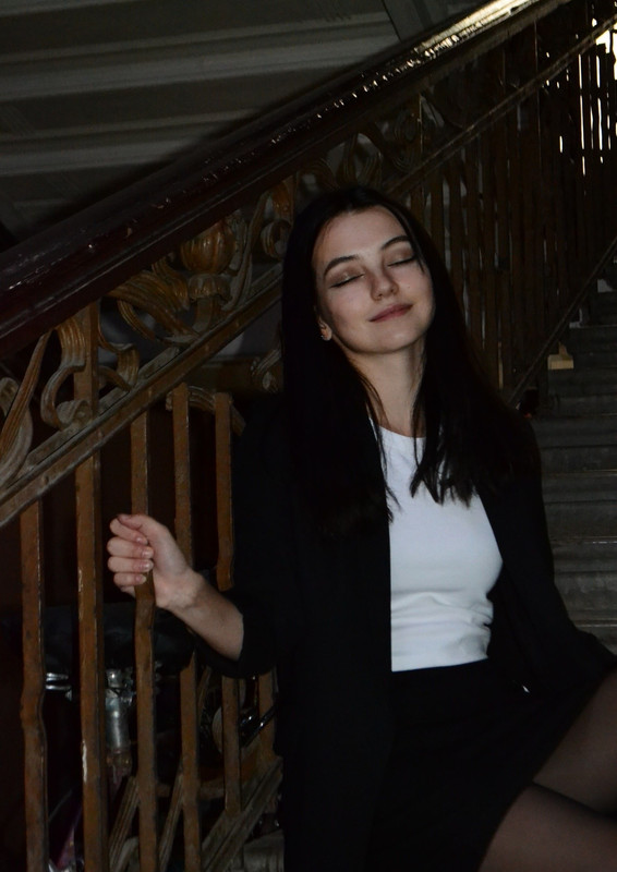 C65B5402-8DFB-4CDE-9B9C-F6184F7996AC