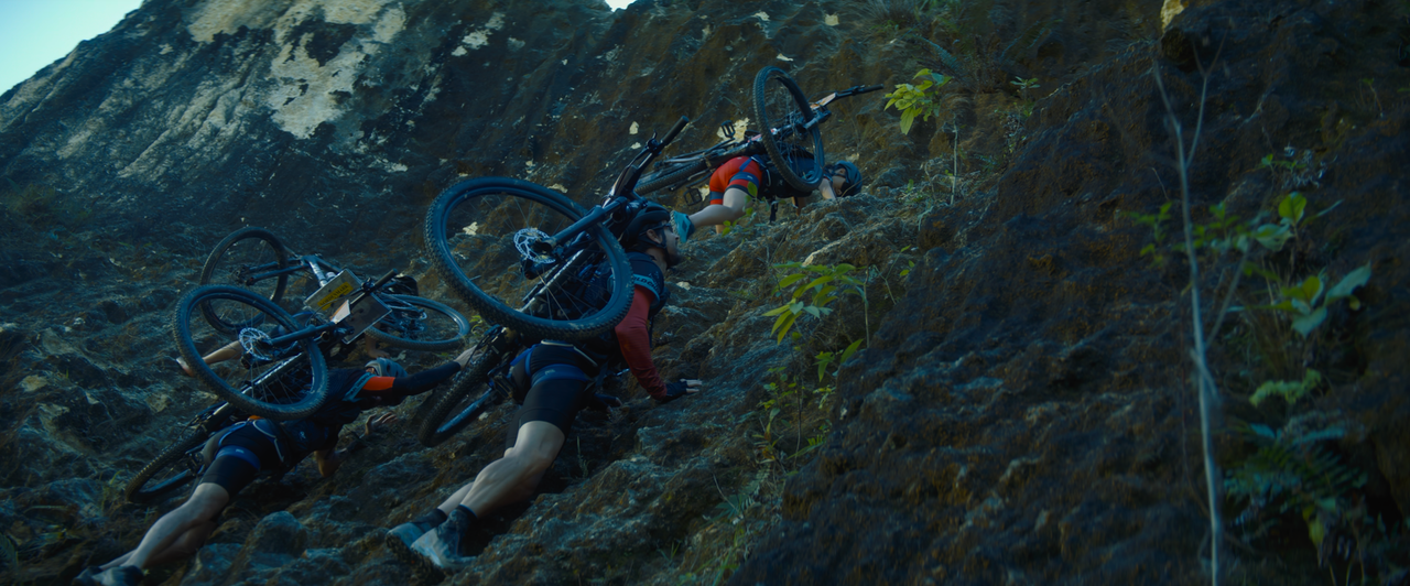 mpv-shot_Arthur.The.King.2024.2160p.WEB-DL.DV.HDR10.PLUS.HEVC-Нечипорук_00_36_11_0007