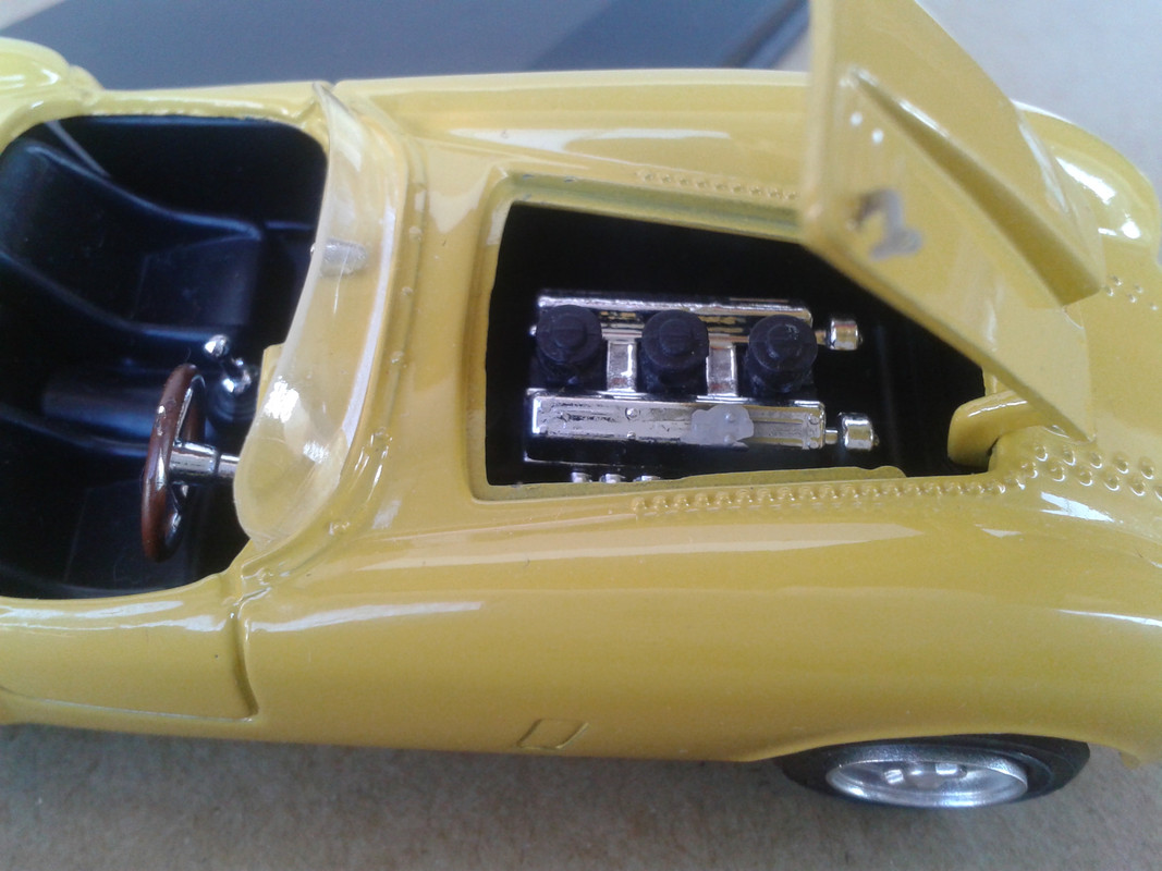 1954 Ferrari 375 MM Plus Spyder Pininfarina (Top Model Collection) (7)