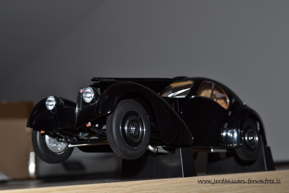 BUGATTI-ATLANTIQUE-AUTOART-bvz