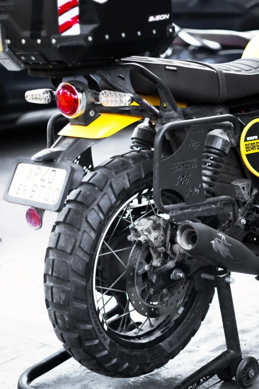 Metzeler Karoo 4 fitment