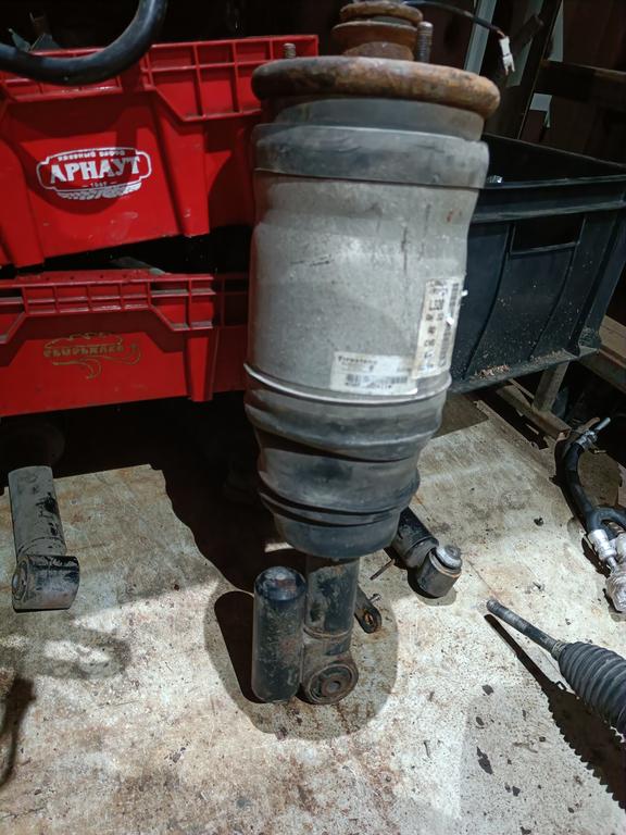 Пневмостойка