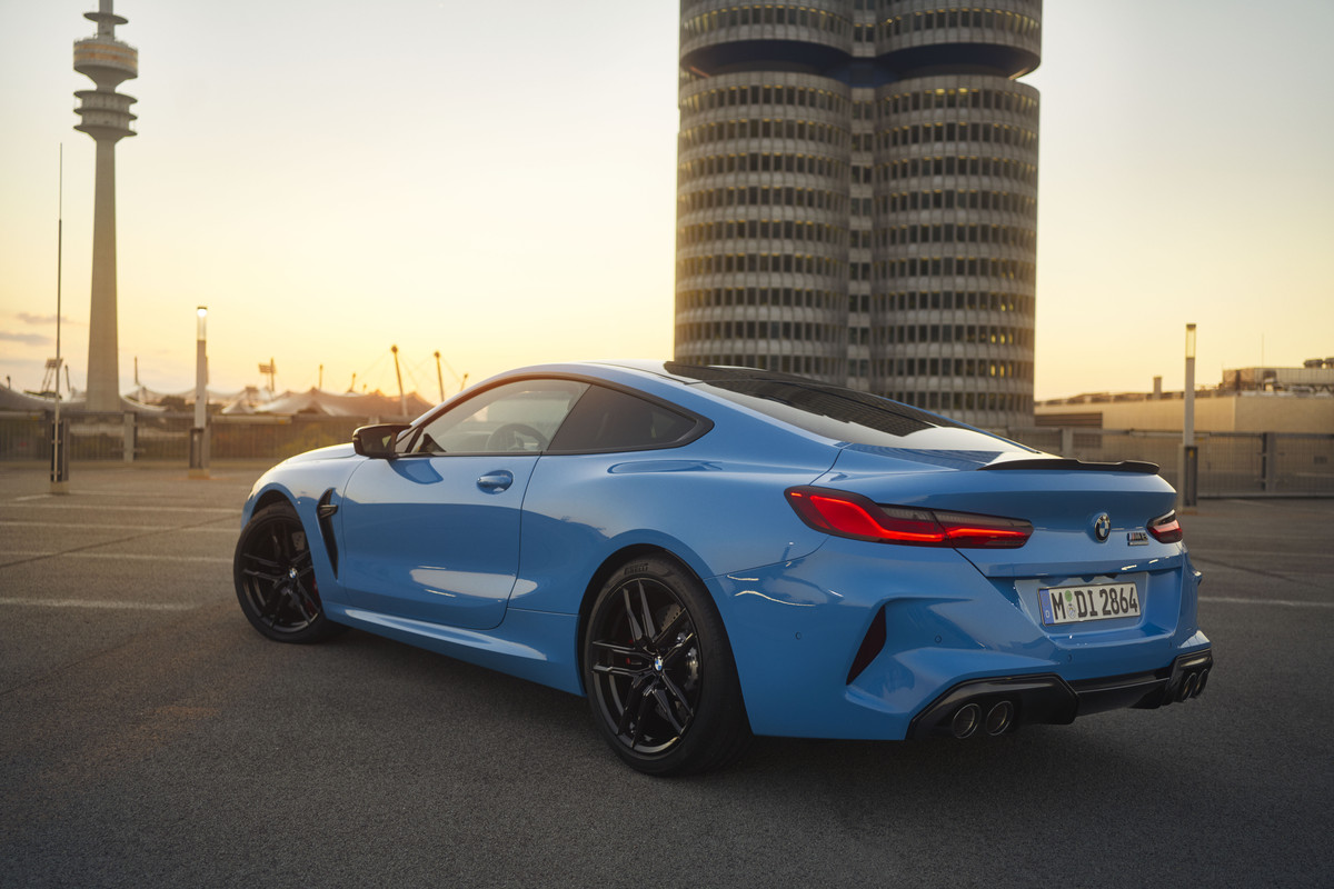 P90448609_highRes_bmw-m8-competition-c