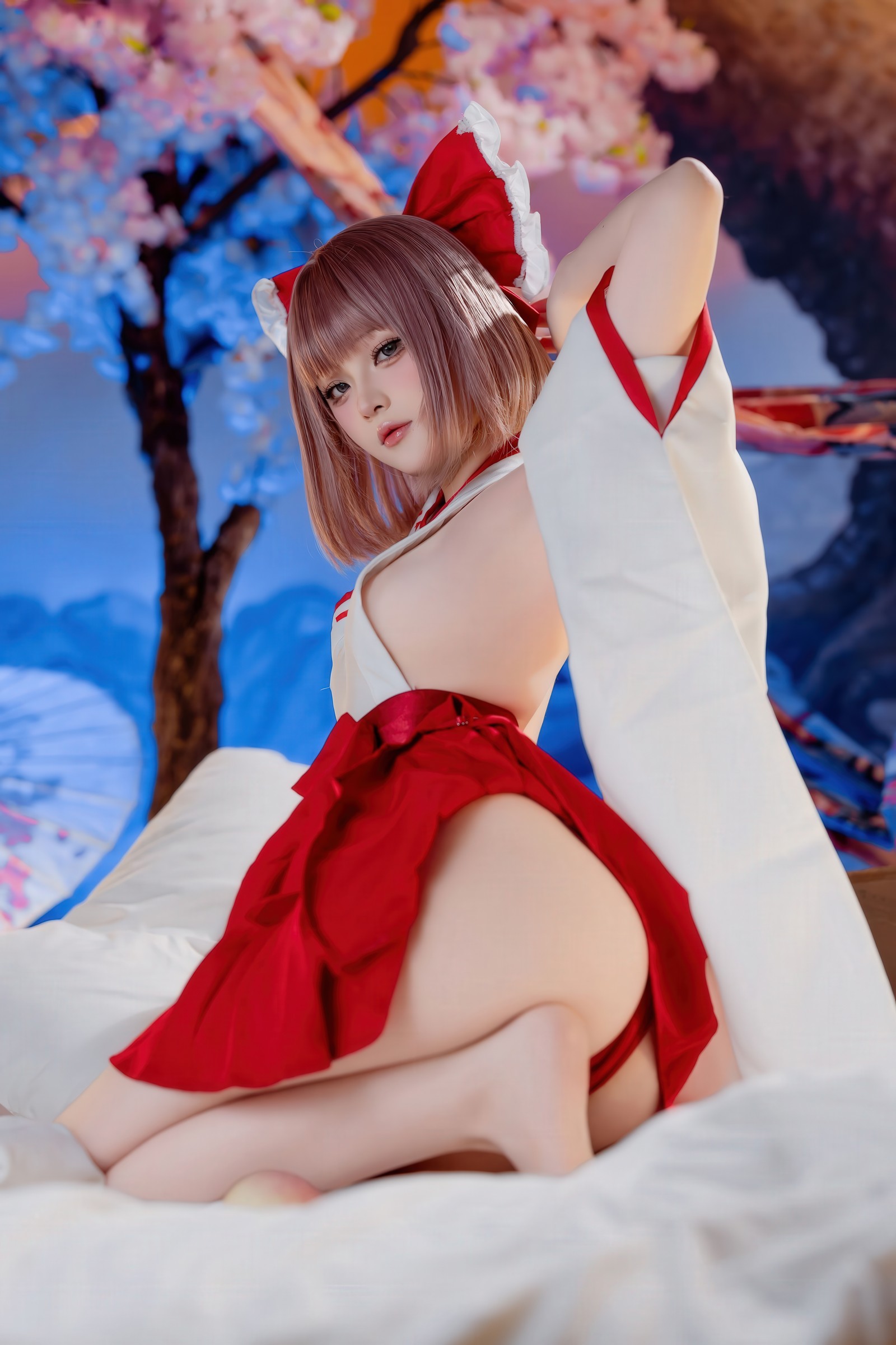 屿鱼 Yuyu 兼职巫女 Cosplay 写真图集（66P｜639MB）插图6