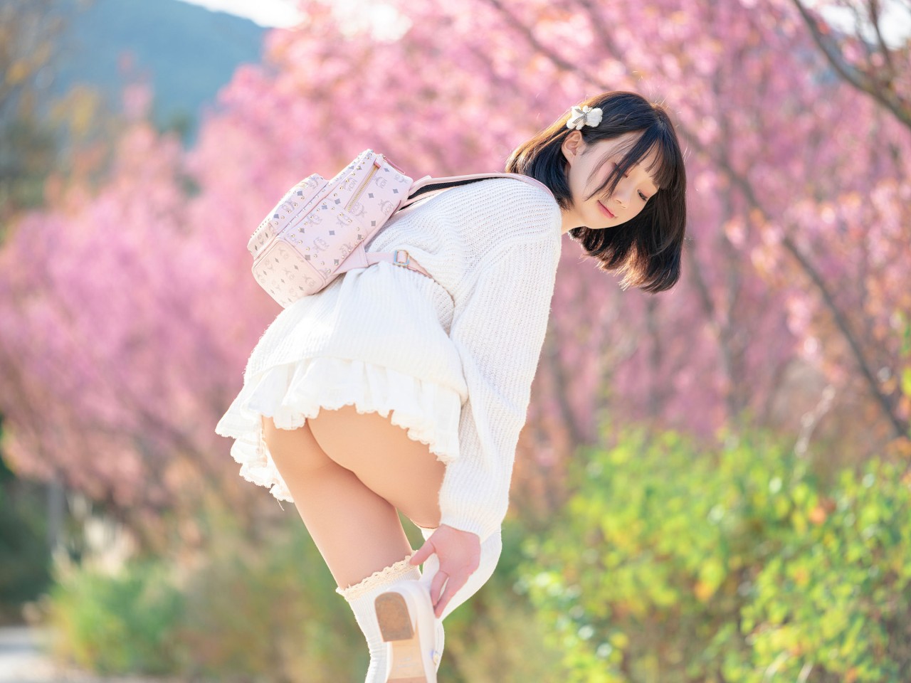 nagisa 魔物喵《樱花树下》写真，清新优雅的气质美女插图4