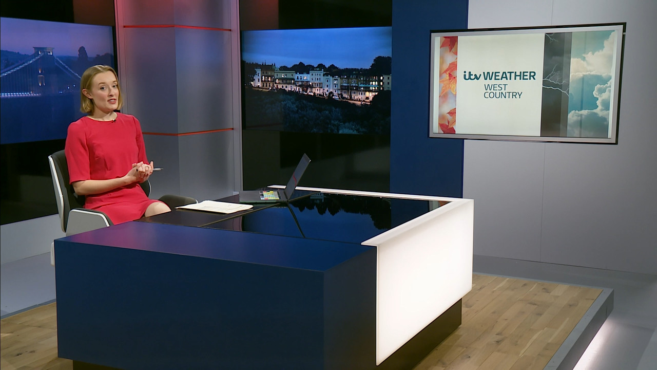 02.02 - 18.00.01 - ITV News West Country. Breaking news and current s....ts_snapshot_14.09.971