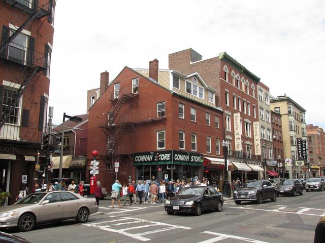 upoznavanje s boston usa vampirski dnevnici ian i nina koji se druže u stvarnom životu